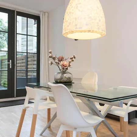 Trendy Canal Studio *