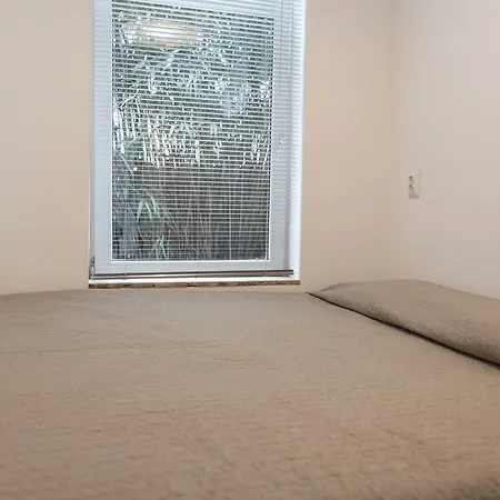 Trendy Canal Studio Apartment